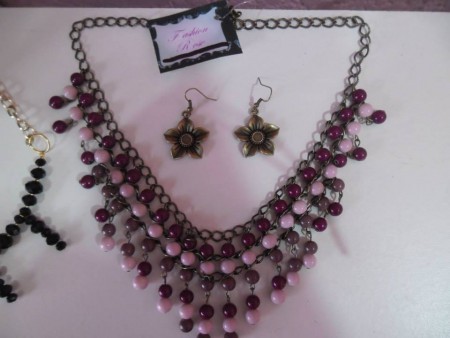 collar de piedras unicas